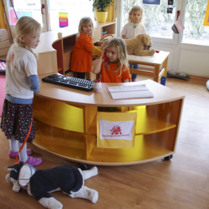 tierarztpraxis-im-kindergarten-1.jpg
