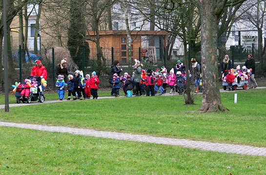 krachmacherumzug03.jpg